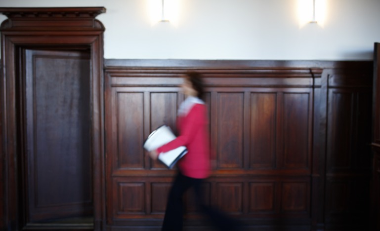 Carrying files in courthouse