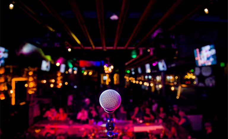 Comedy mic