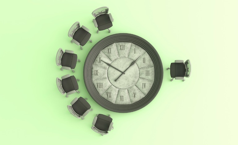 Facing justice around a clock