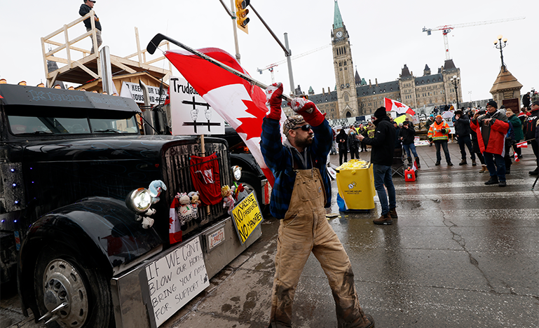 Truckers on Parliament Hill