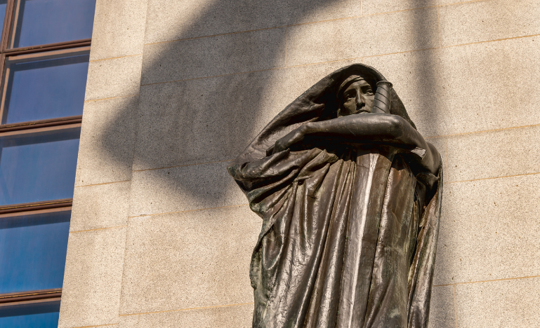 A statue outside the Supreme Court of Canada