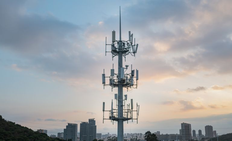 A 5G tower in a city