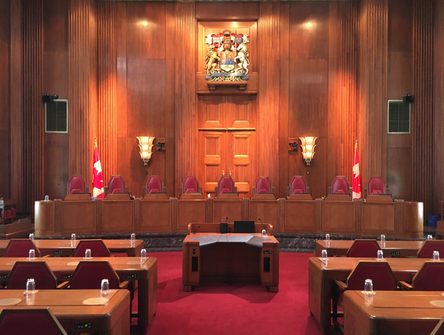 La salle d'audience de la Cour suprême du Canada